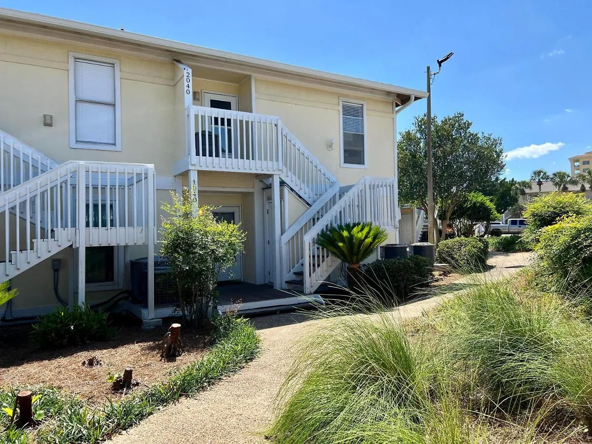 Sandpiper Cove 1040 Destin